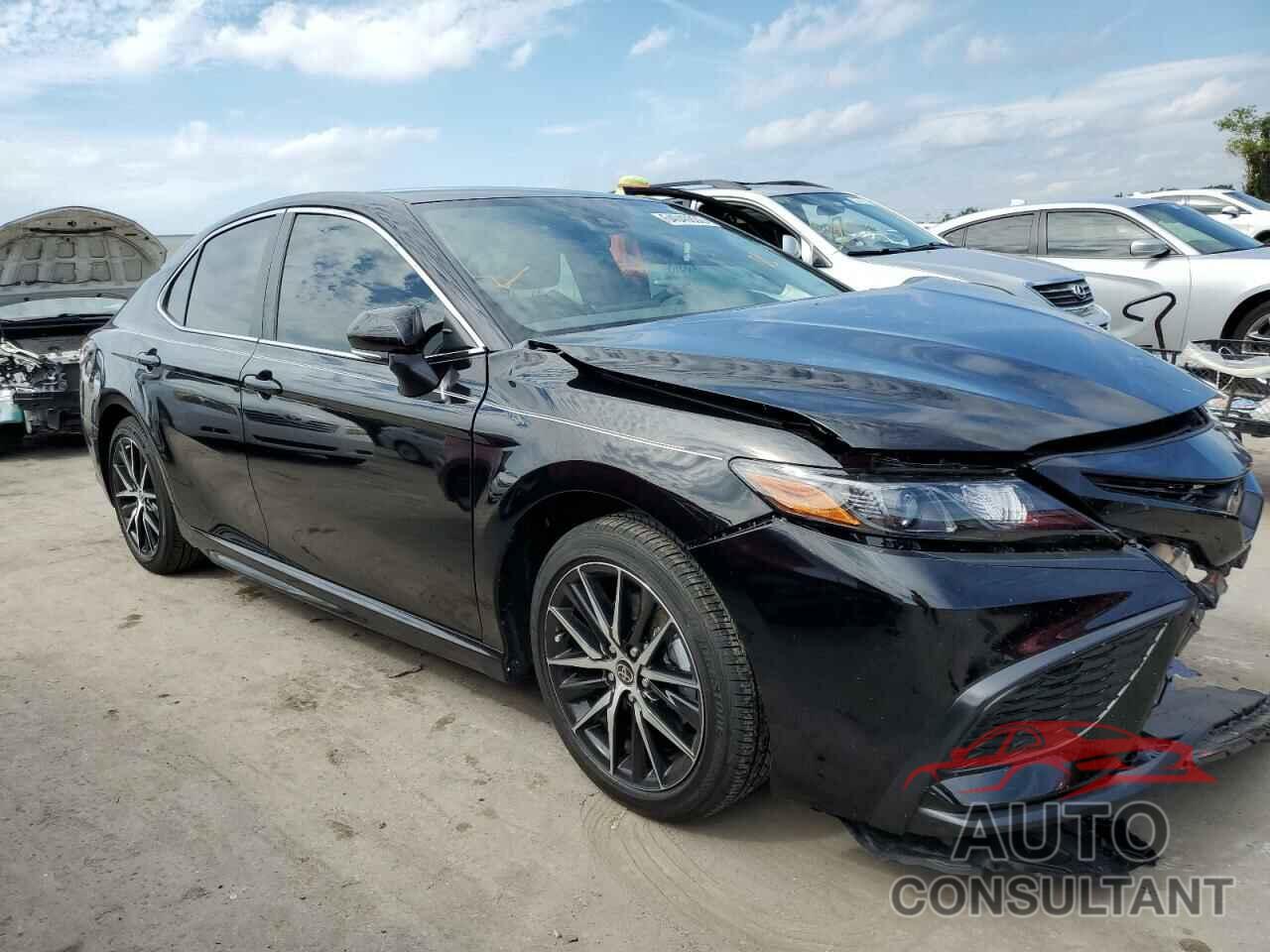 TOYOTA CAMRY 2022 - 4T1T11AK0NU709085