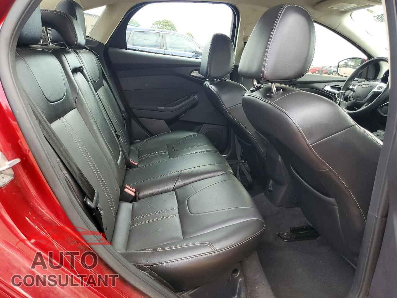 FORD FOCUS 2014 - 1FADP3J23EL340480