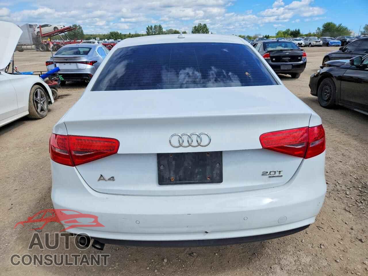 AUDI A4 2013 - WAUFFCFL6DN035174