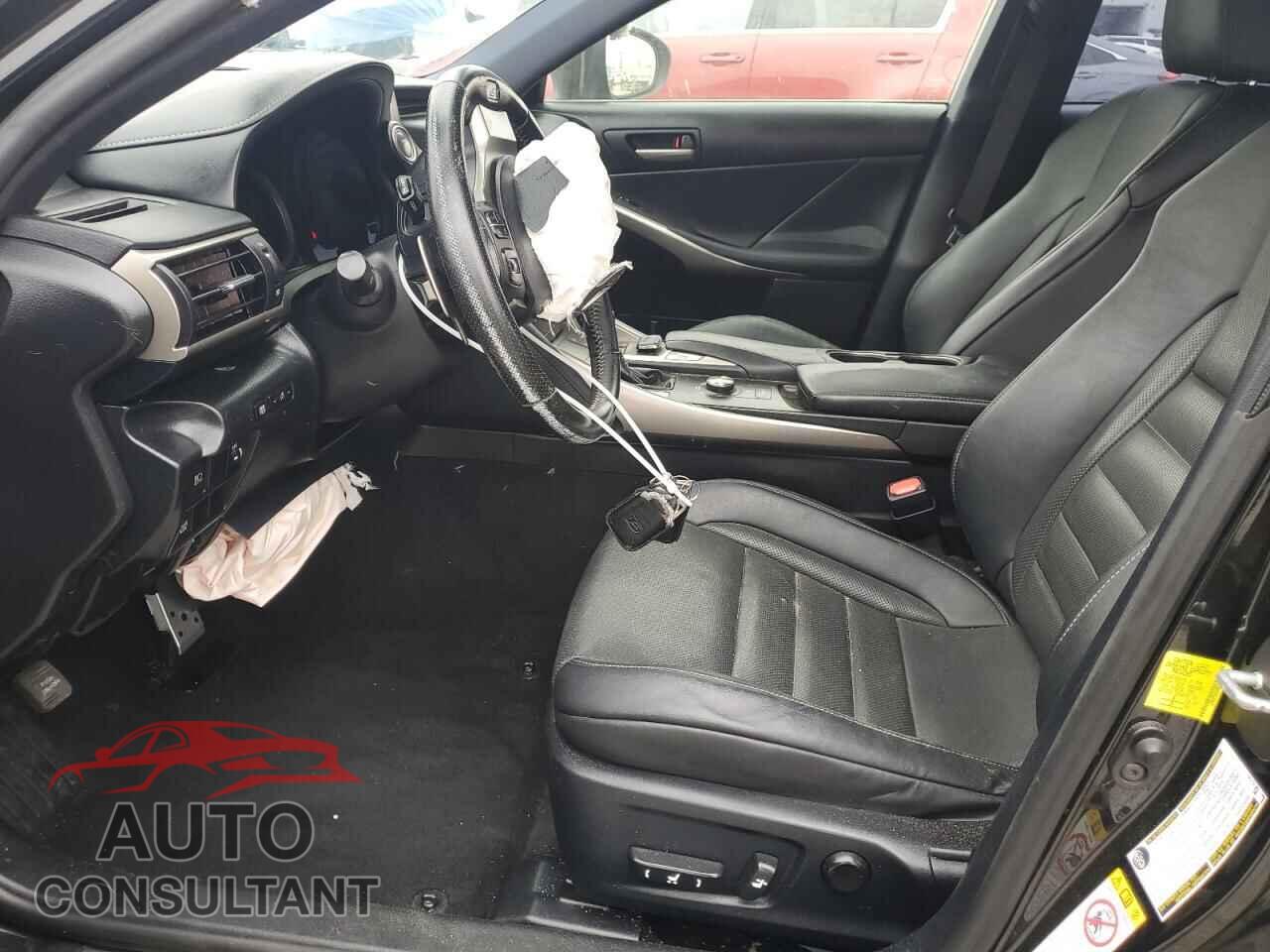 LEXUS IS 2017 - JTHBA1D22H5055960