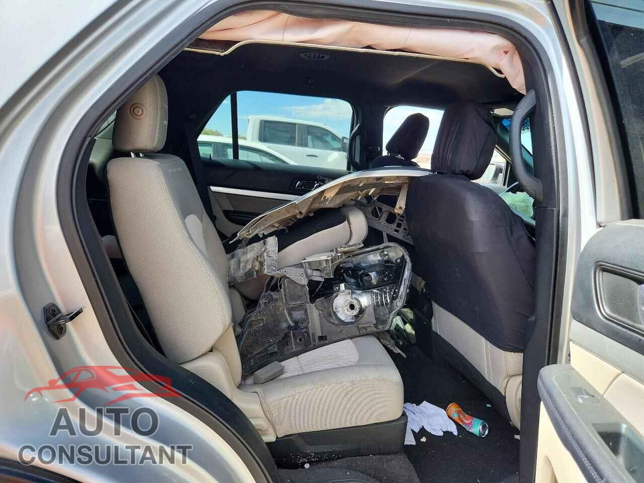 FORD EXPLORER 2018 - 1FM5K8B83JGB95307