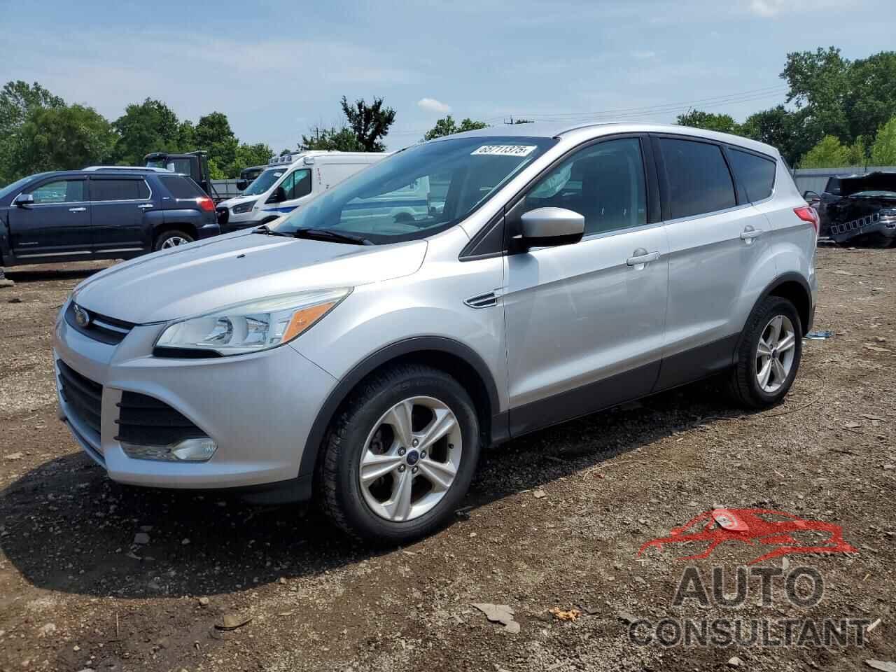 FORD ESCAPE 2016 - 1FMCU0GX8GUB04514