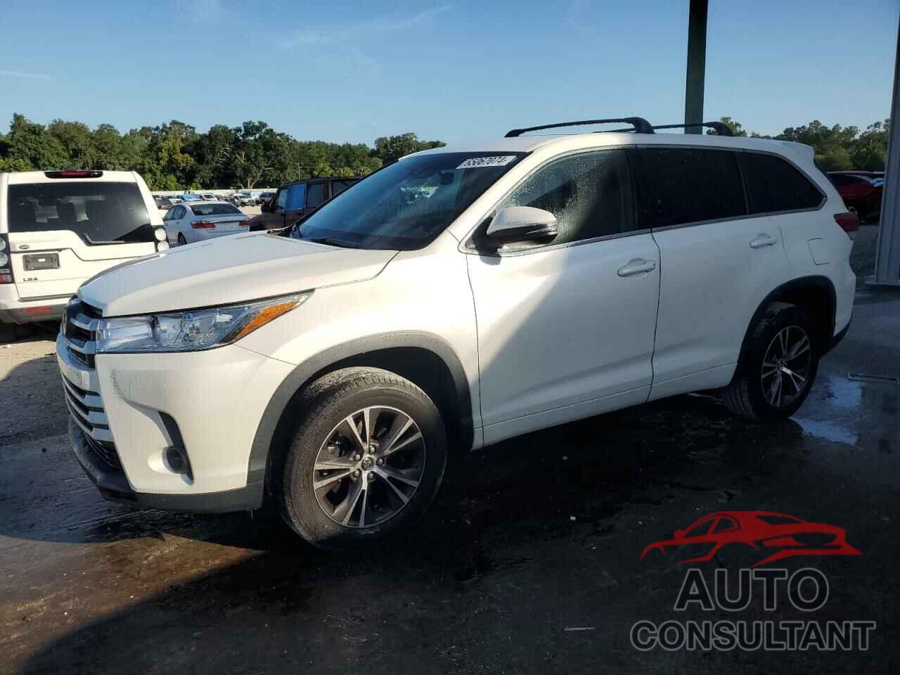 TOYOTA HIGHLANDER 2018 - 5TDZZRFH2JS276242