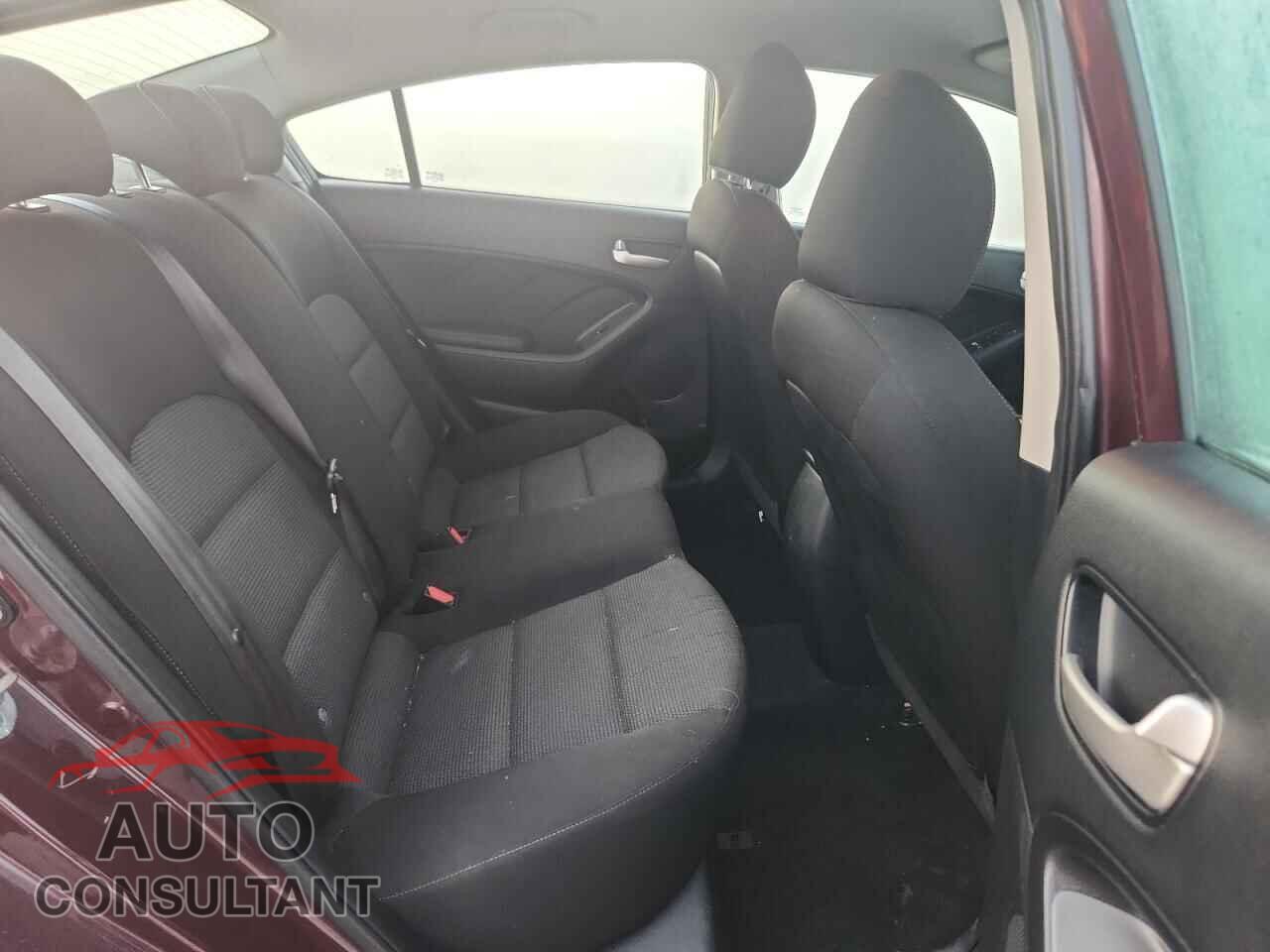 KIA FORTE 2017 - 3KPFK4A71HE034023