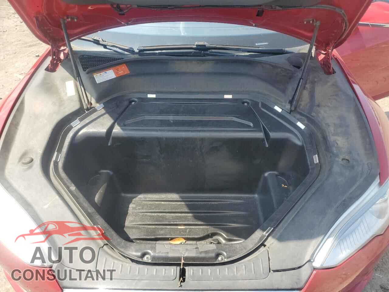 TESLA MODEL S 2014 - 5YJSA1H21EFP63588