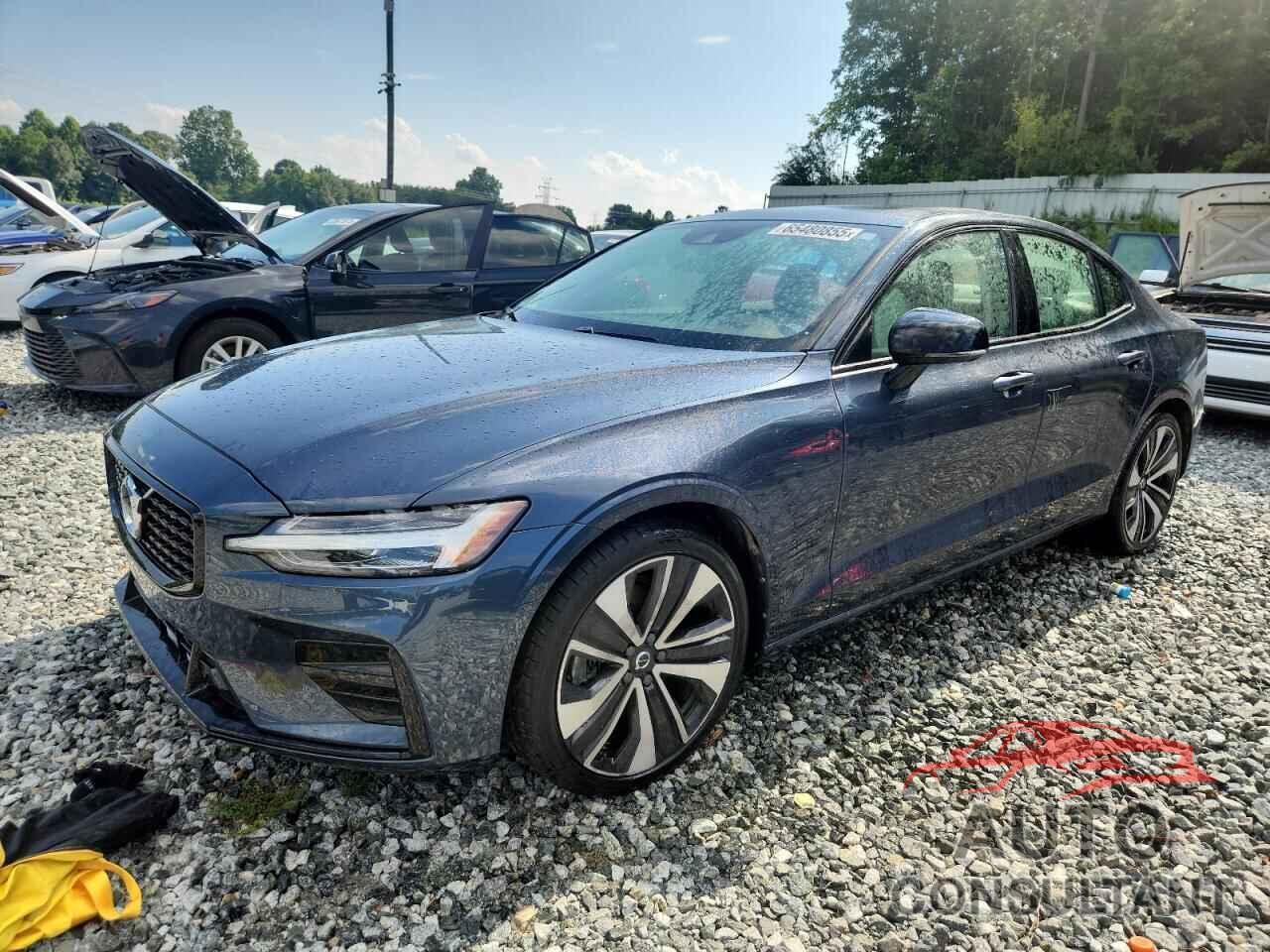 VOLVO S60 B5 MOM 2022 - 7JRL12TZ1NG175860
