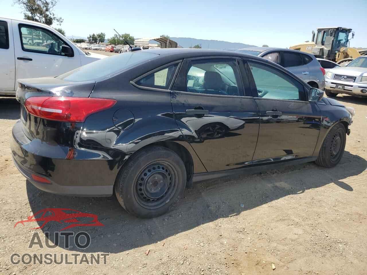 FORD FOCUS 2016 - 1FADP3E26GL230441