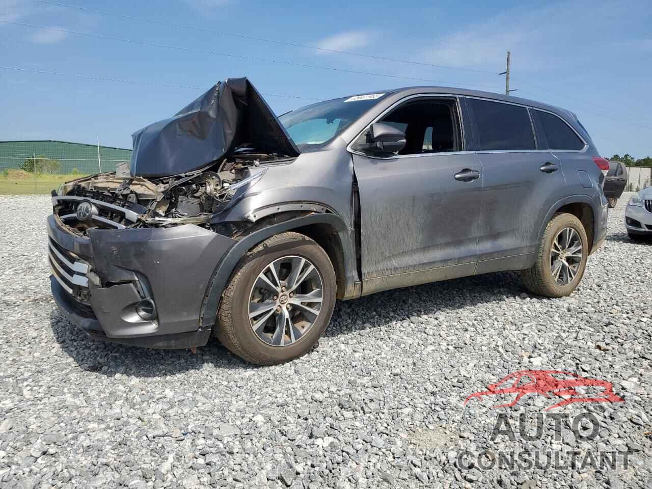 TOYOTA HIGHLANDER 2018 - 5TDZZRFH8JS242872