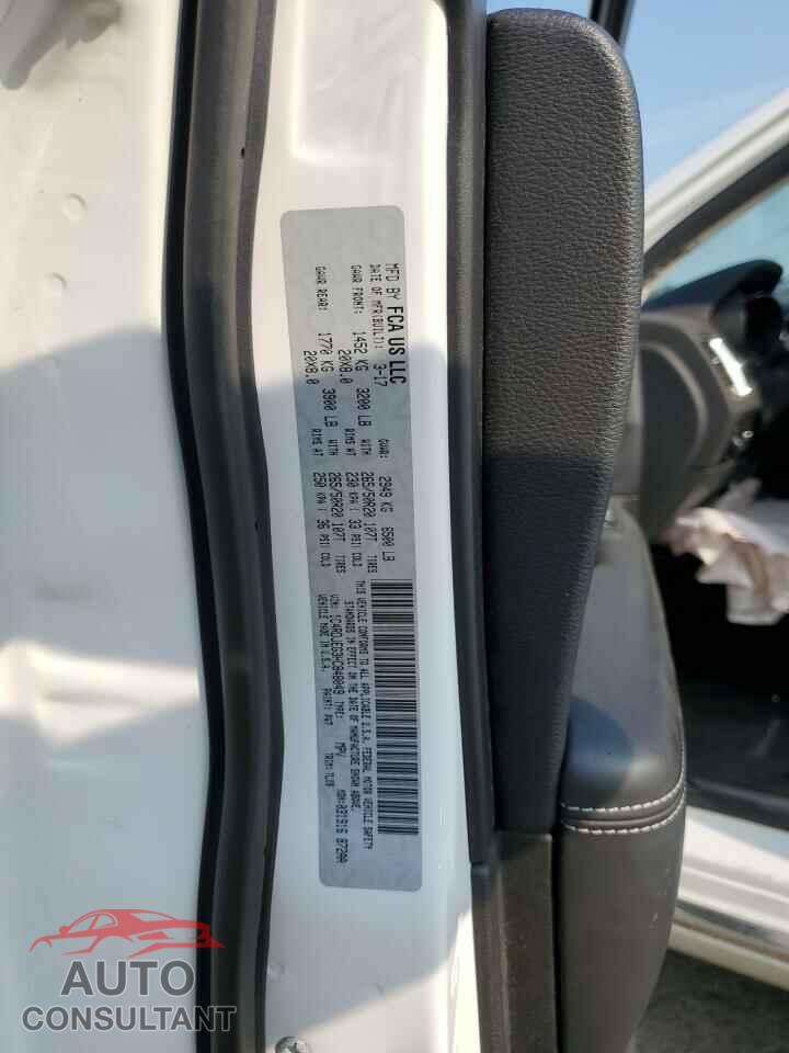 DODGE DURANGO 2017 - 1C4RDJEG3HC848049