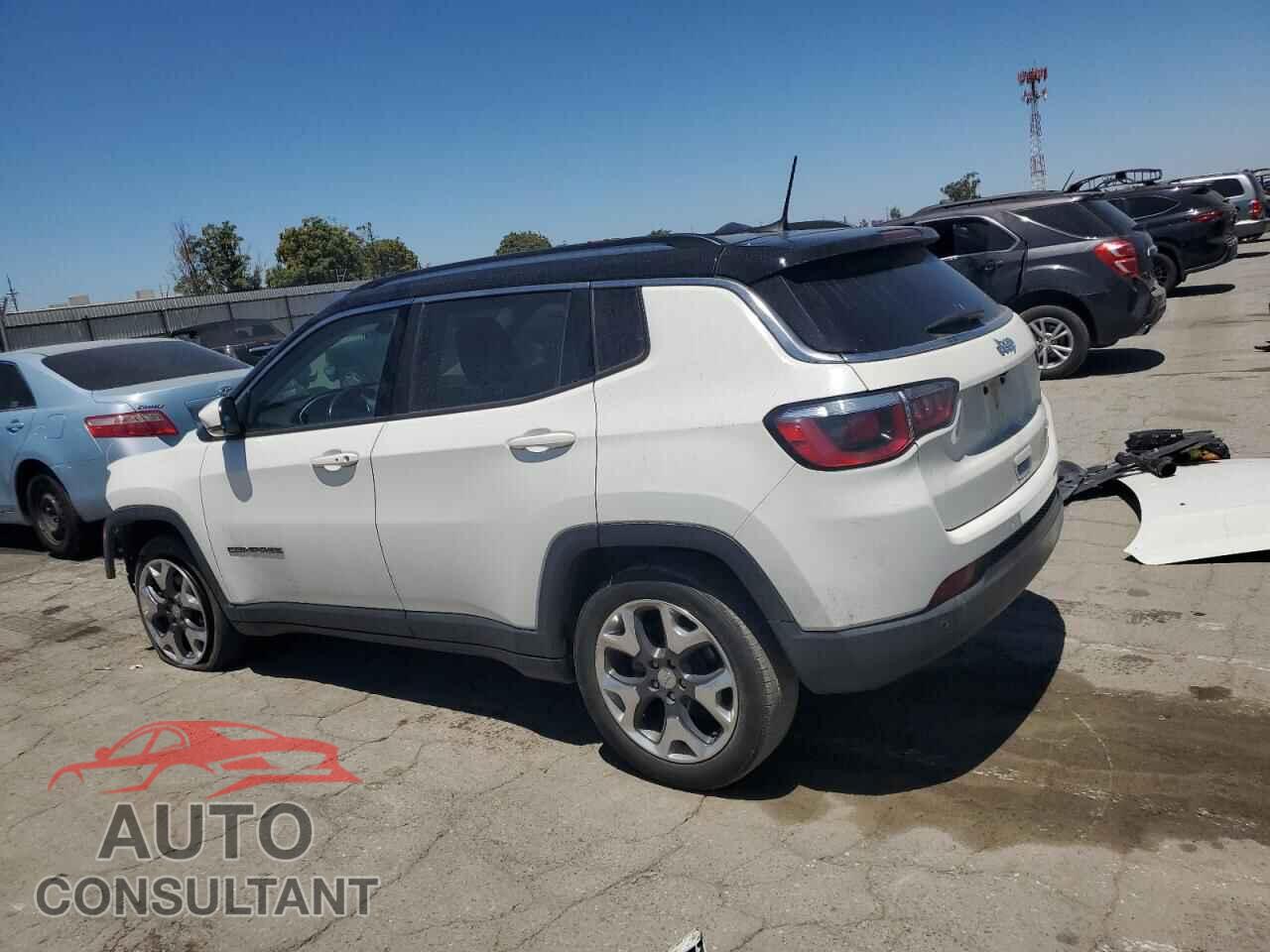 JEEP COMPASS 2018 - 3C4NJCCB3JT425508