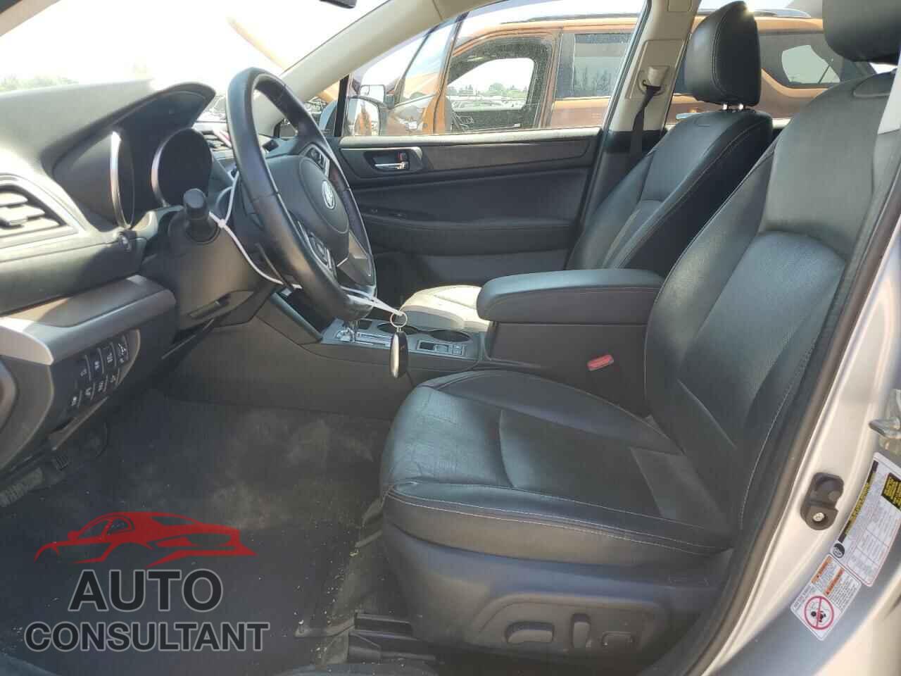 SUBARU OUTBACK 2017 - 4S4BSENC2H3359083