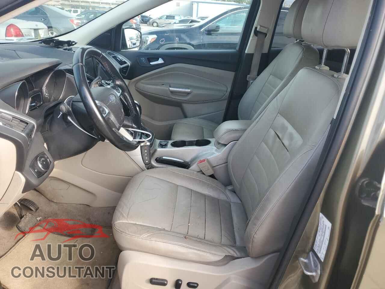 FORD ESCAPE 2013 - 1FMCU0H95DUD75669