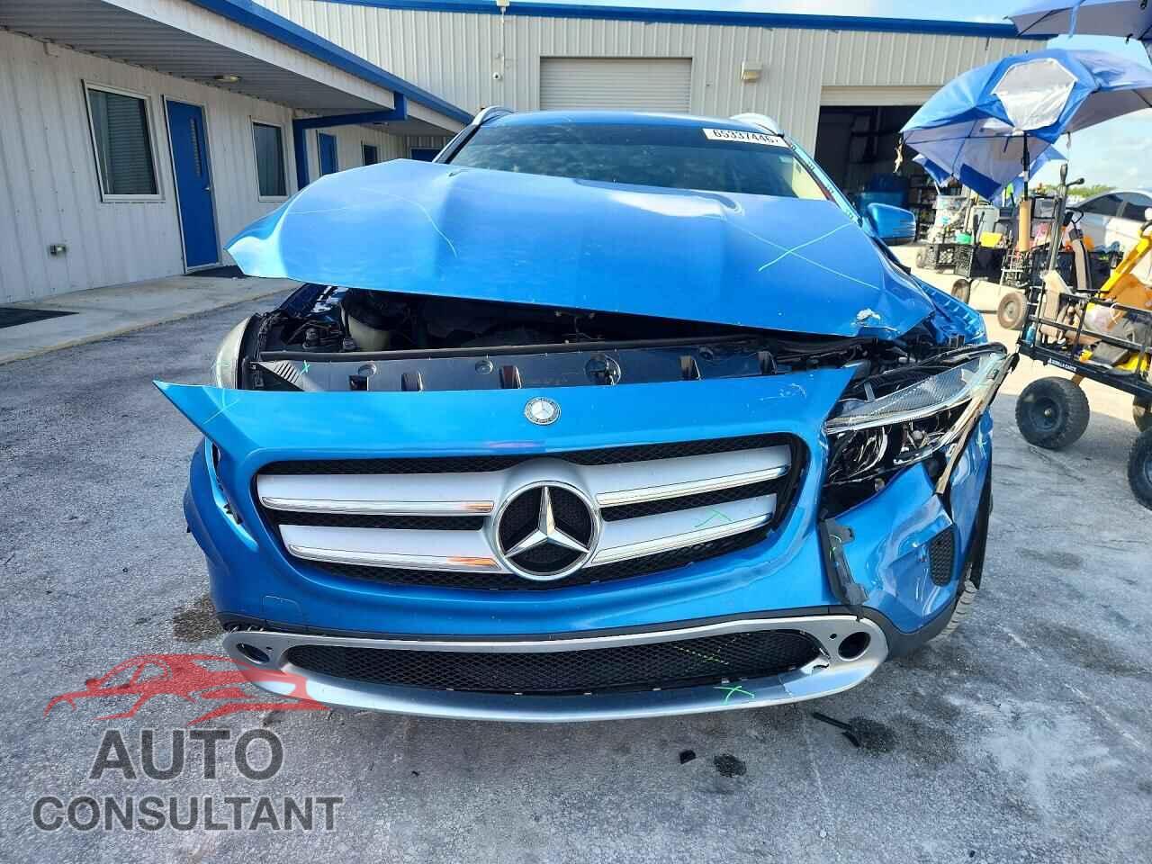 MERCEDES-BENZ GLA-CLASS 2015 - WDCTG4EB2FJ131406