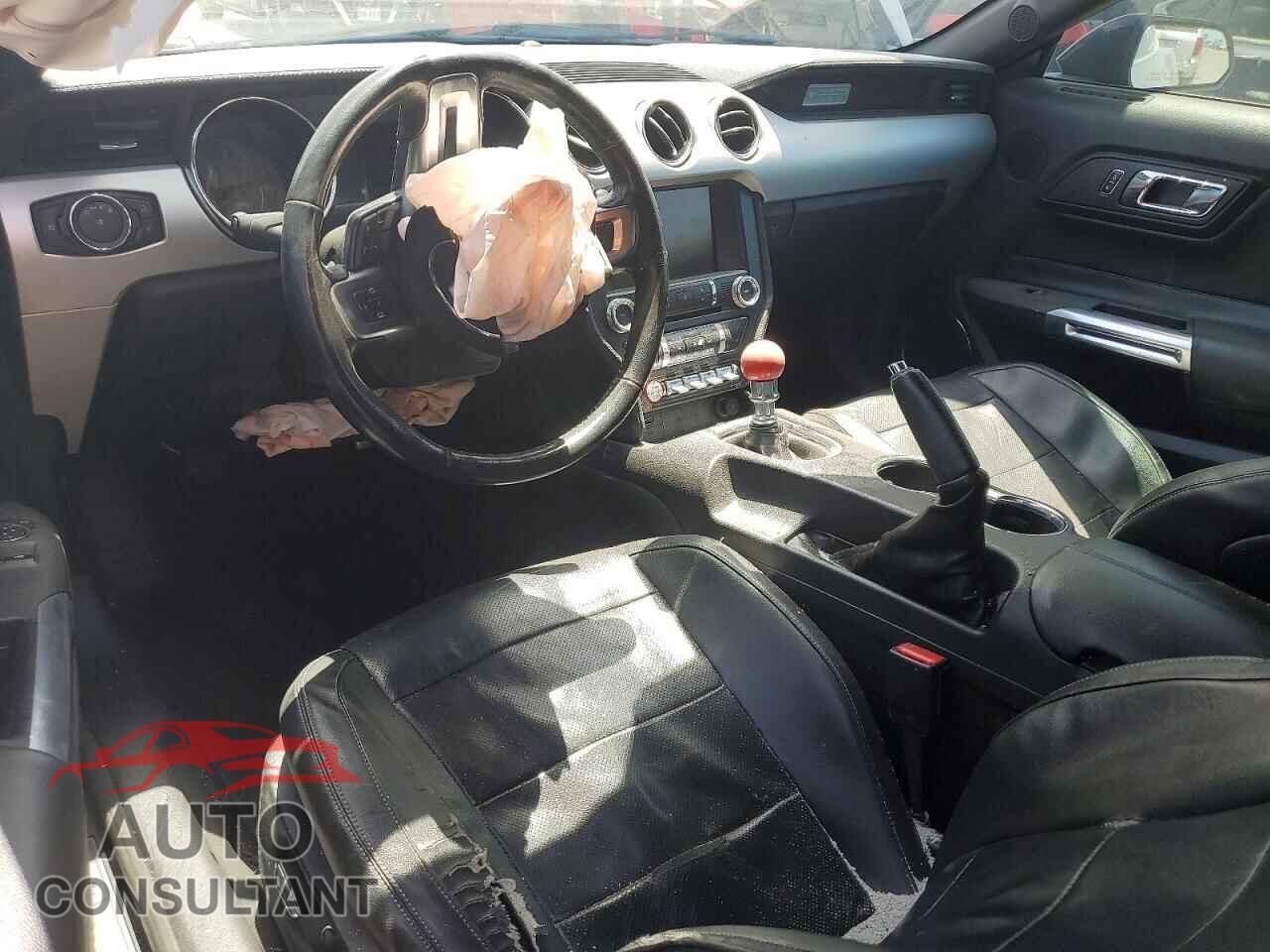 FORD MUSTANG 2015 - 1FA6P8CF0F5301972