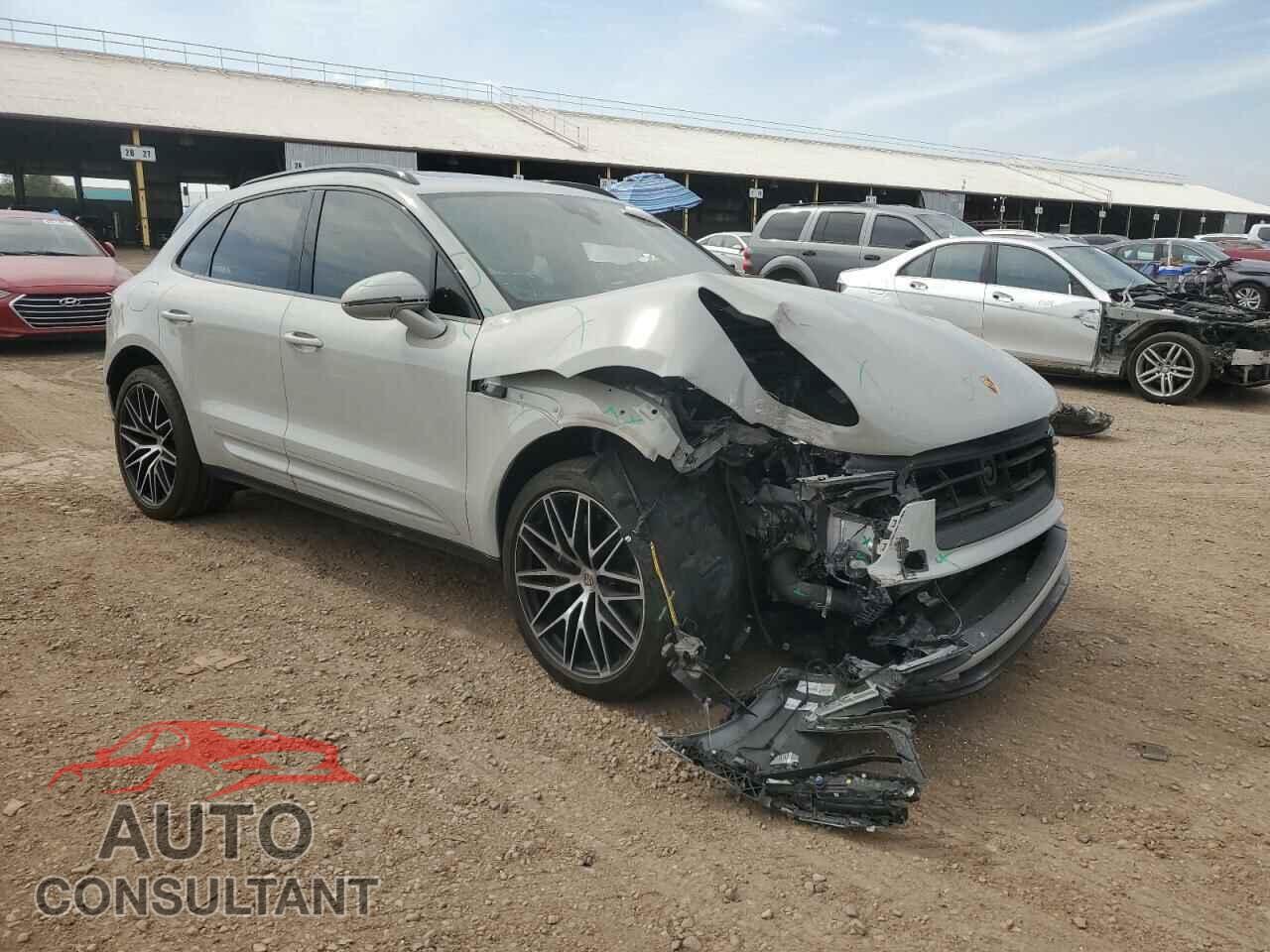 PORSCHE MACAN 2022 - WP1AA2A59NLB00349