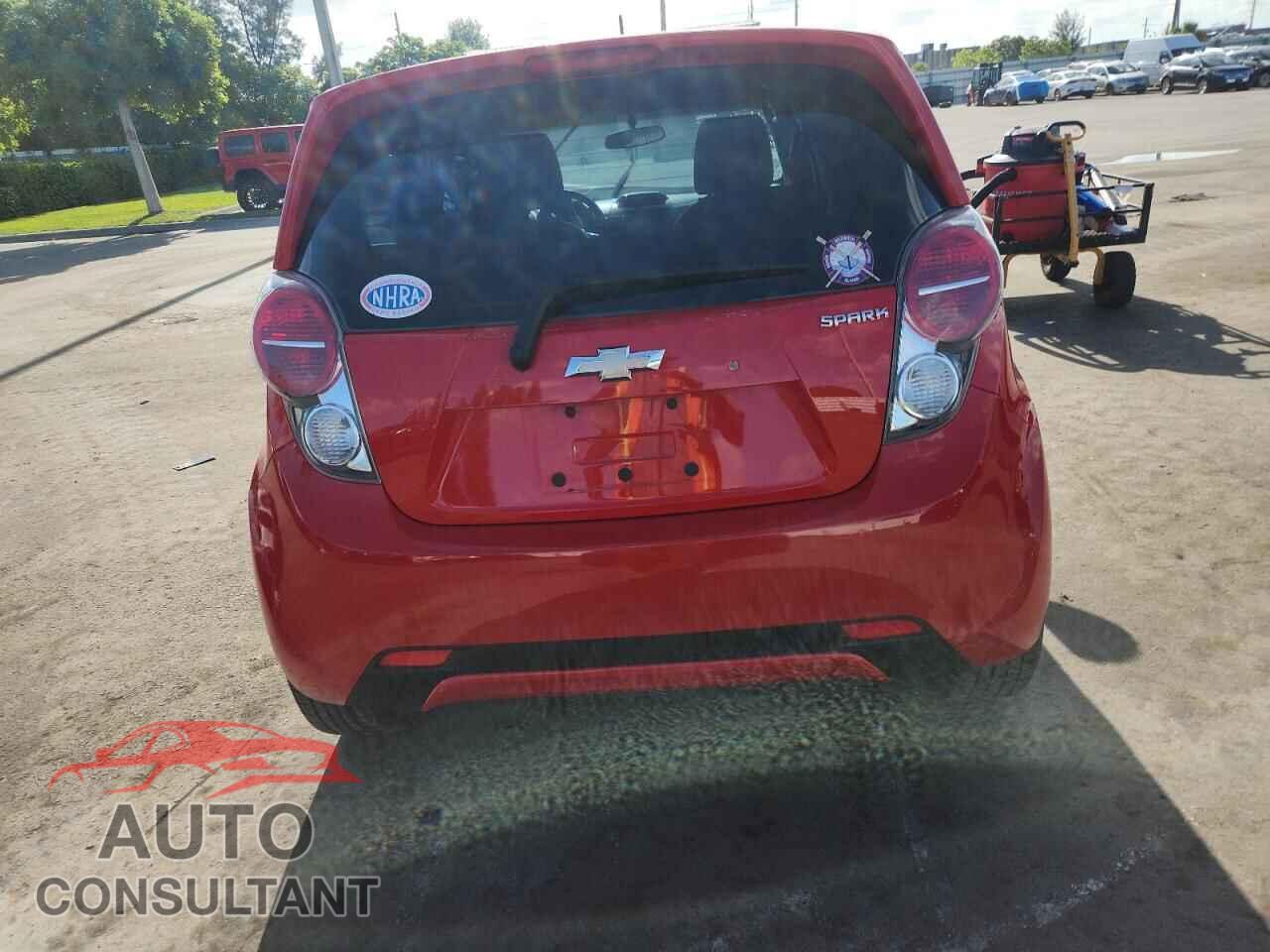 CHEVROLET SPARK 2015 - KL8CB6S96FC714978