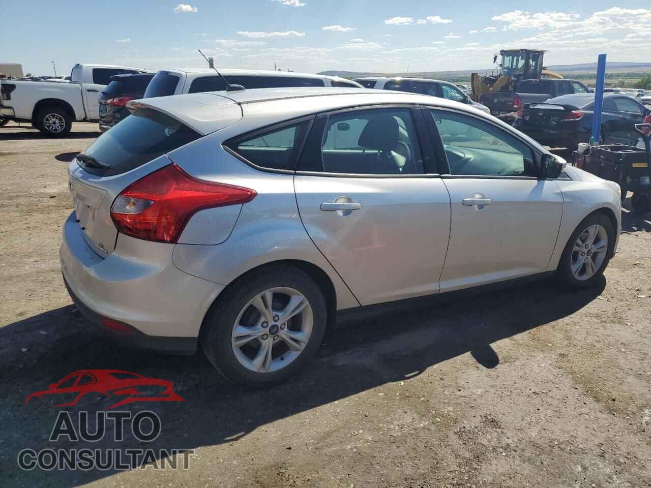 FORD FOCUS 2014 - 1FADP3K2XEL431485