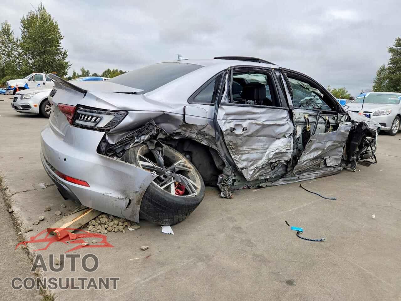 AUDI S4/RS4 2018 - WAUC4AF49JA017549