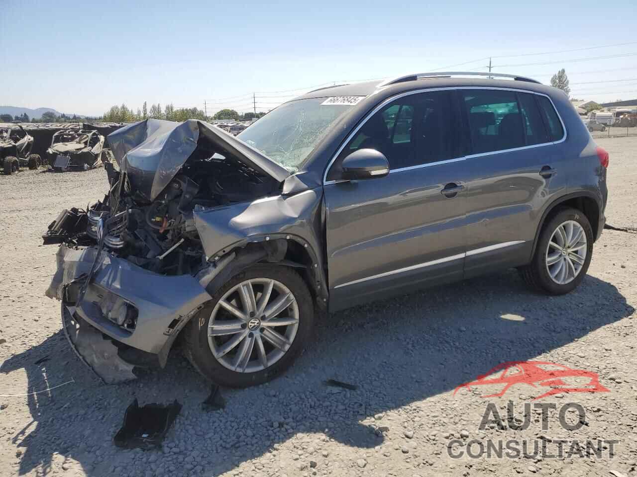 VOLKSWAGEN TIGUAN 2012 - WVGBV7AX2CW077013