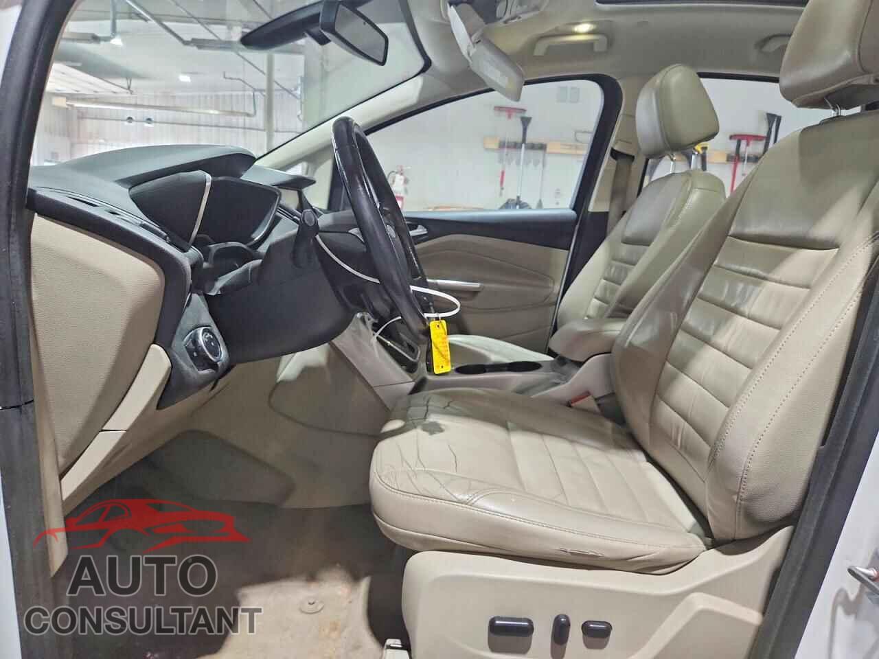 FORD CMAX 2015 - 1FADP5BU8FL112391