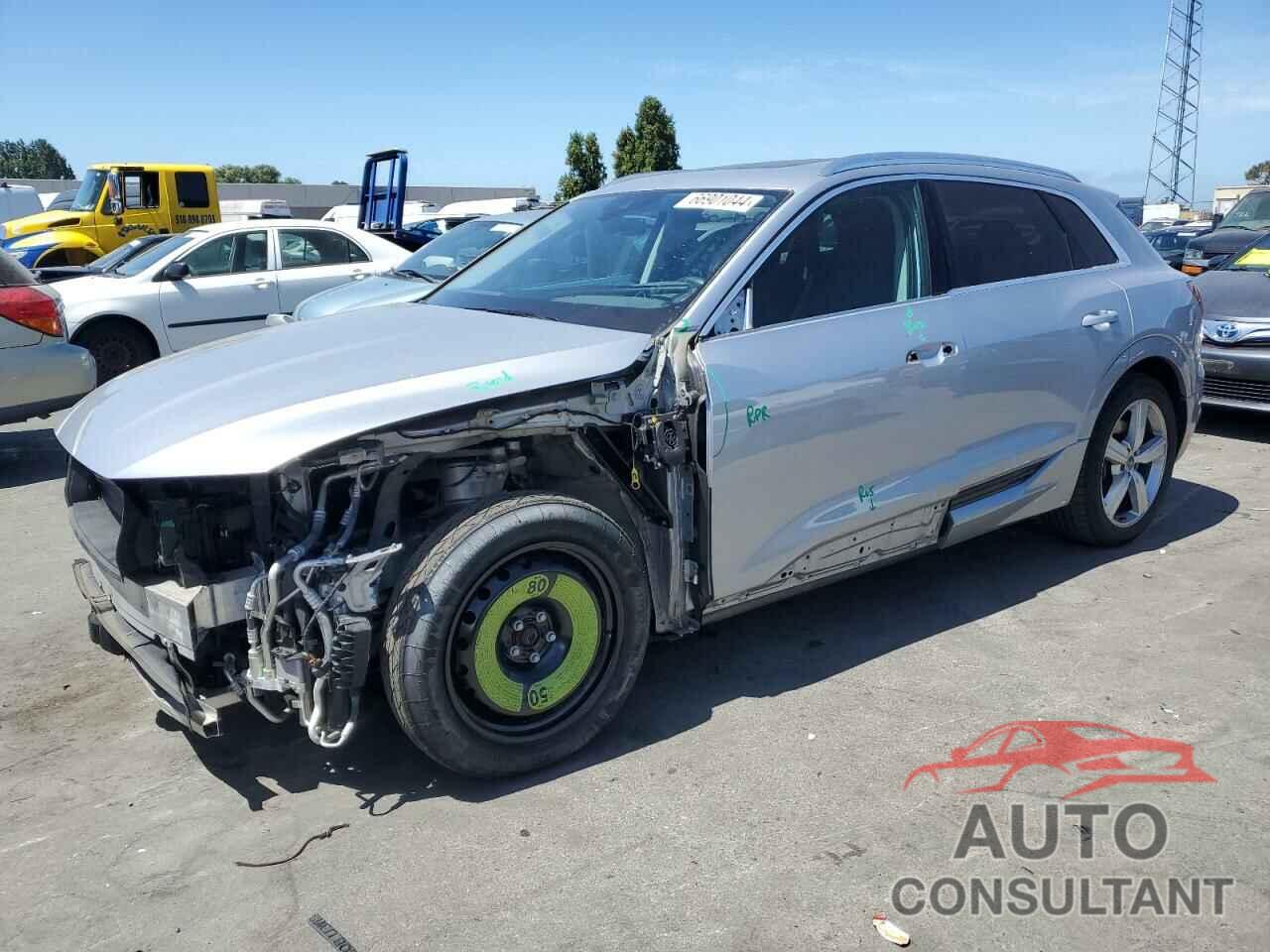 AUDI E-TRON 2019 - WA1LABGE8KB011465