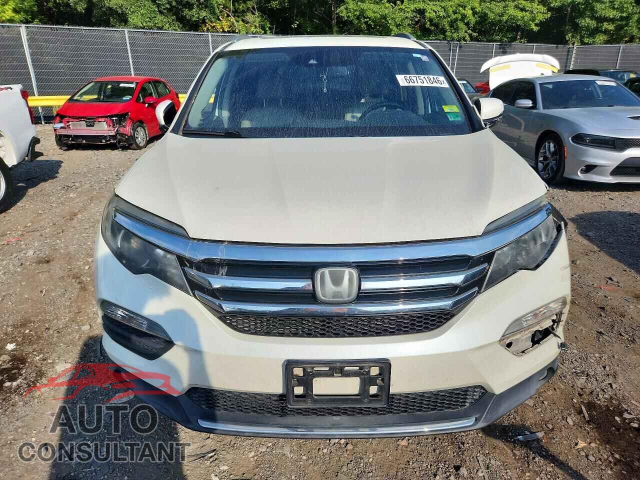 HONDA PILOT 2016 - 5FNYF5H95GB016126