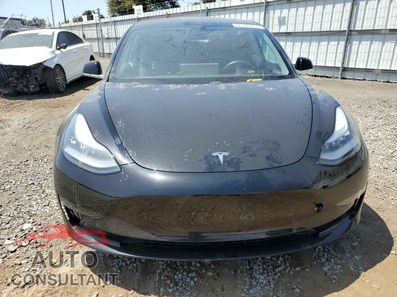 TESLA MODEL 3 2018 - 5YJ3E1EA5JF171965