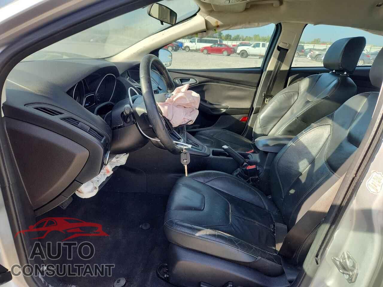 FORD FOCUS 2016 - 1FADP3F20GL307657