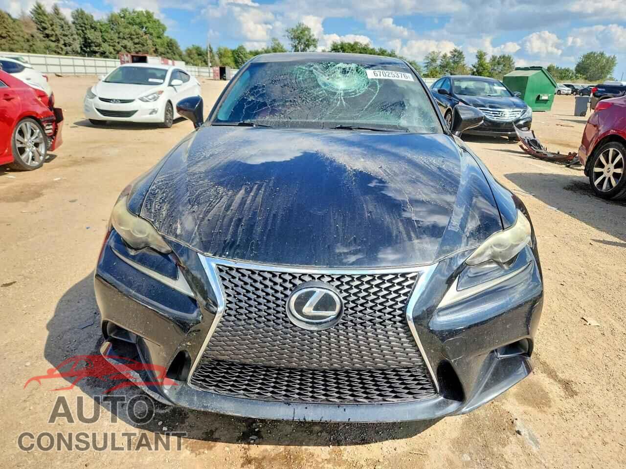 LEXUS IS 2014 - JTHBF1D20E5015017