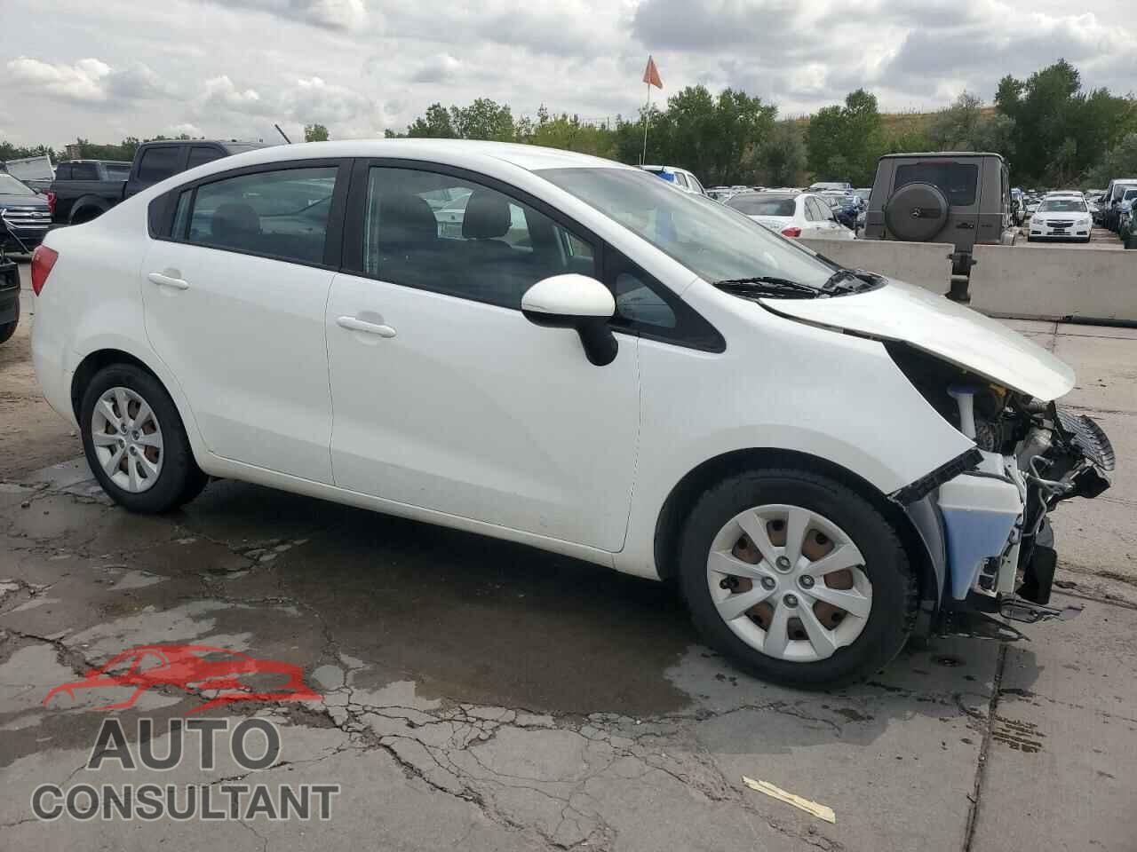 KIA RIO 2013 - KNADM4A35D6256401