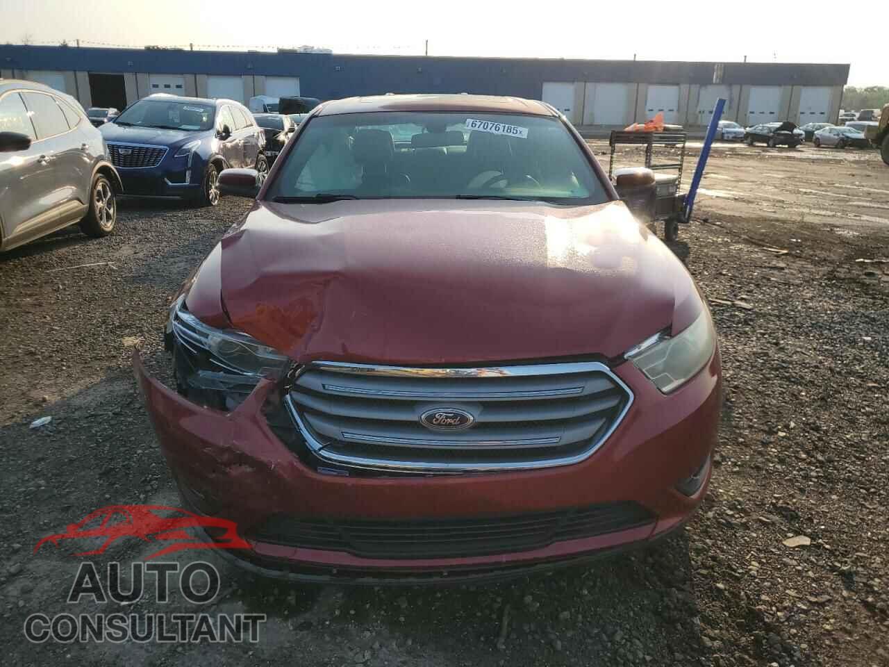 FORD TAURUS 2015 - 1FAHP2E86FG135188