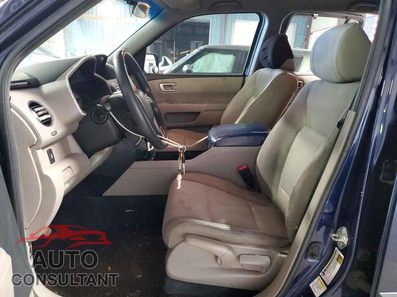 HONDA PILOT 2013 - 5FNYF4H2XDB008001