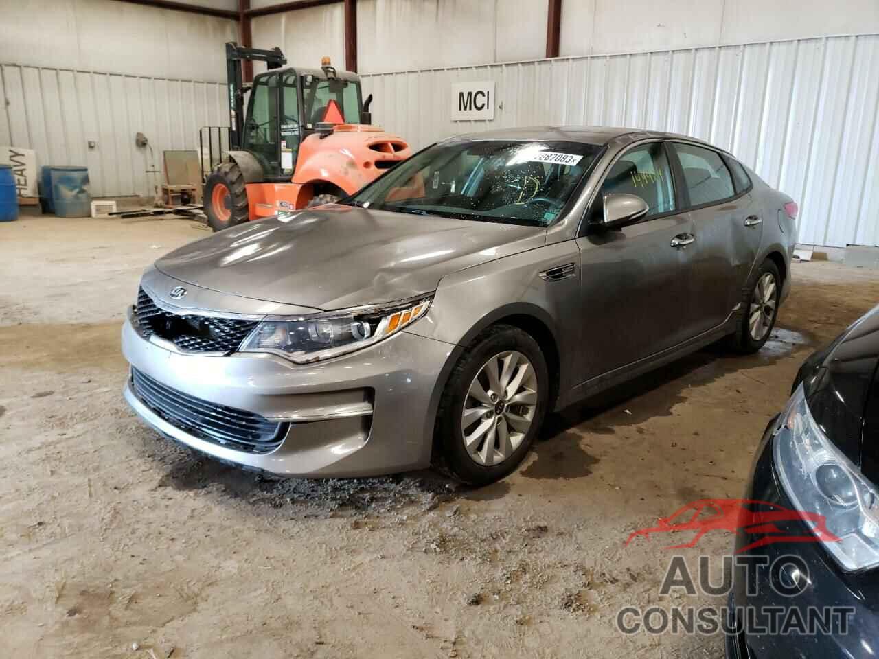 KIA OPTIMA 2017 - 5XXGT4L33HG161777