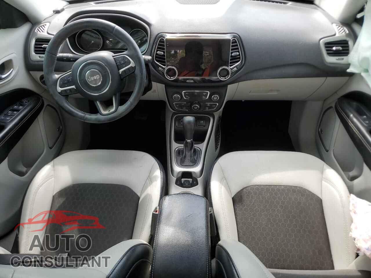 JEEP COMPASS 2017 - 3C4NJCBB4HT632467