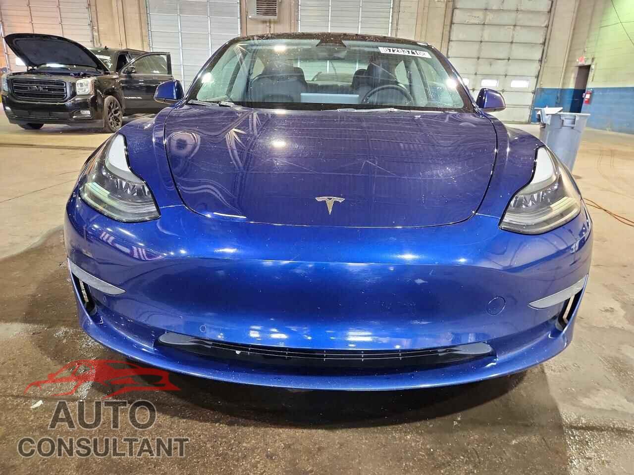 TESLA MODEL 3 2022 - 5YJ3E1EA6NF370111