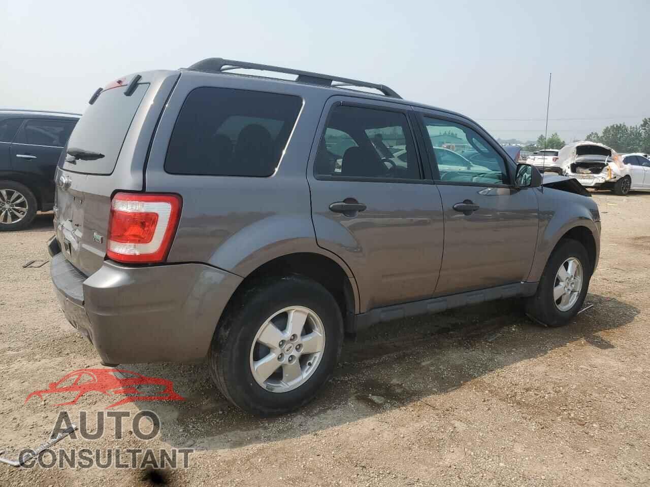 FORD ESCAPE 2011 - 1FMCU0DG3BKB97418
