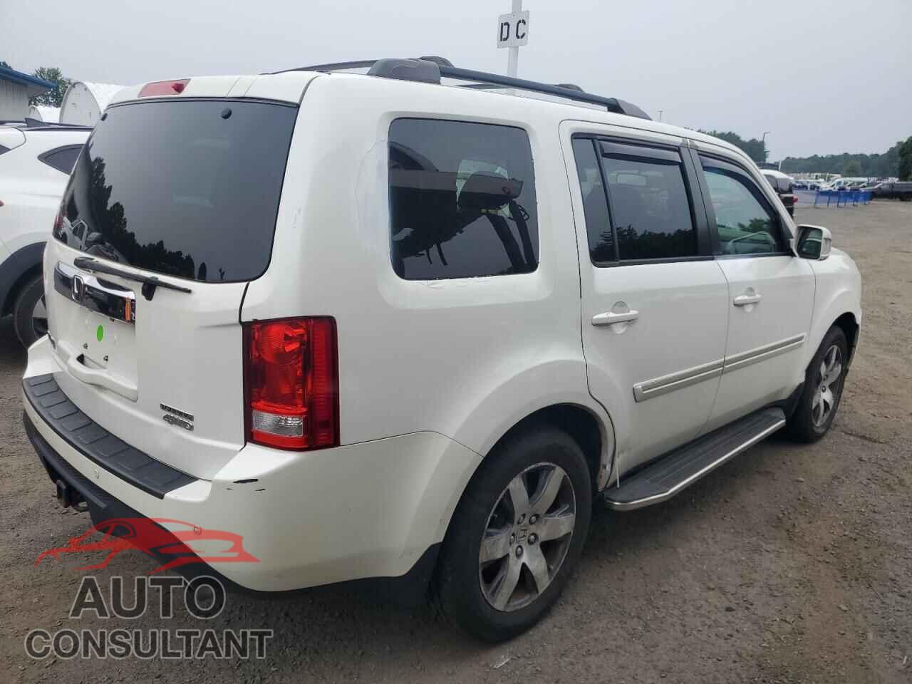 HONDA PILOT 2012 - 5FNYF4H95CB033898