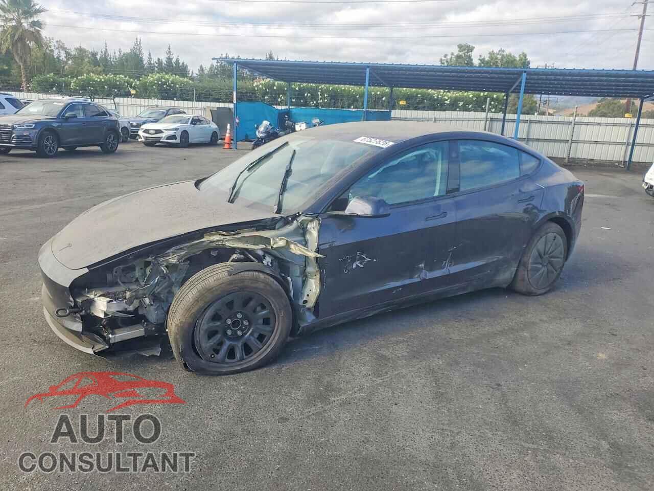 TESLA MODEL 3 2026 - 5YJ3E1EA8TF201673