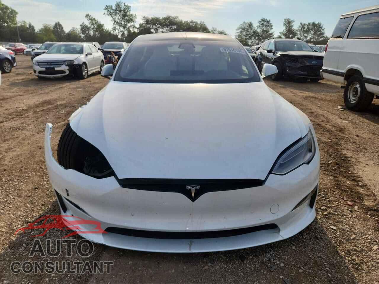 TESLA MODEL S 2022 - 5YJSA1E55NF468766