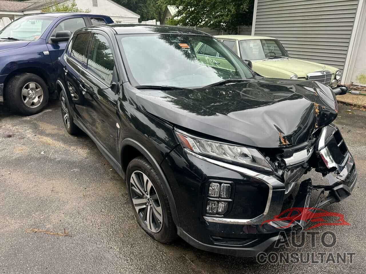 MITSUBISHI OUTLANDER 2023 - JA4ARUAU7PU011996