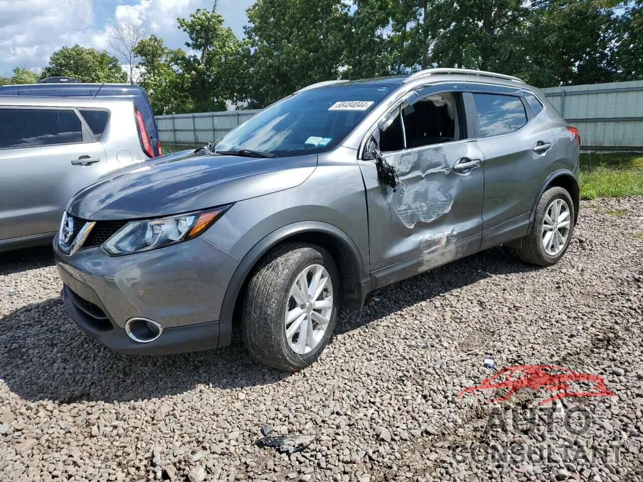 NISSAN ROGUE 2018 - JN1BJ1CR1JW209058