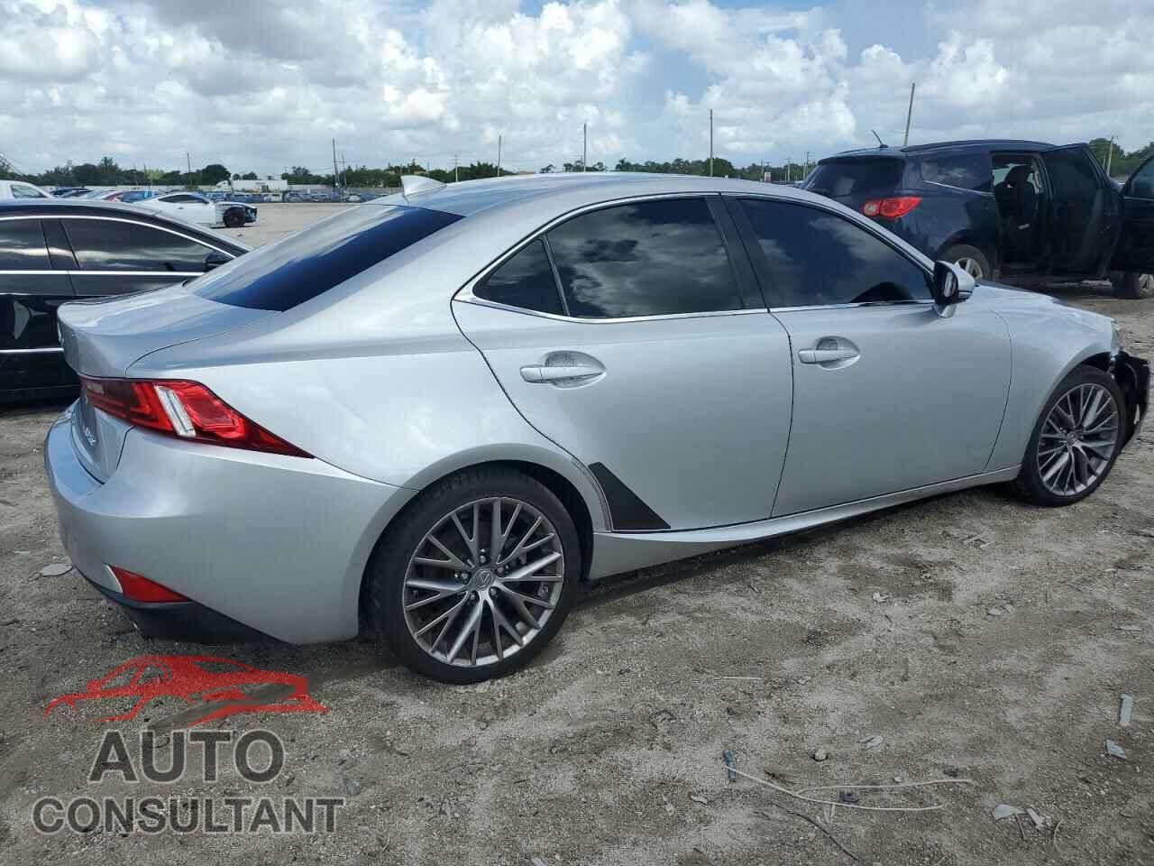 LEXUS IS 2014 - JTHBF1D21E5002907