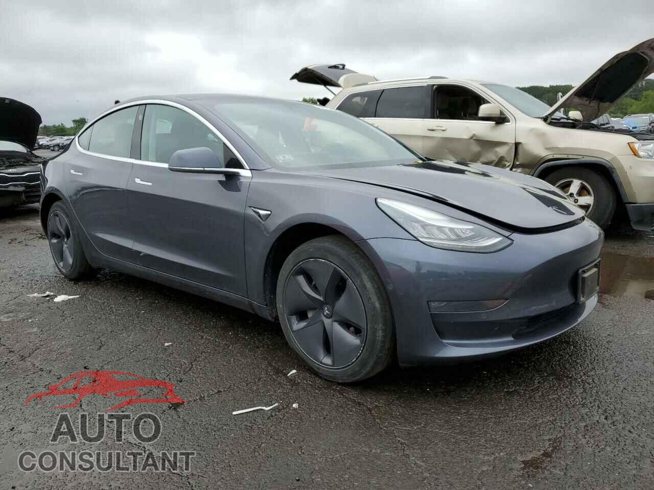 TESLA MODEL 3 2019 - 5YJ3E1EB2KF440451