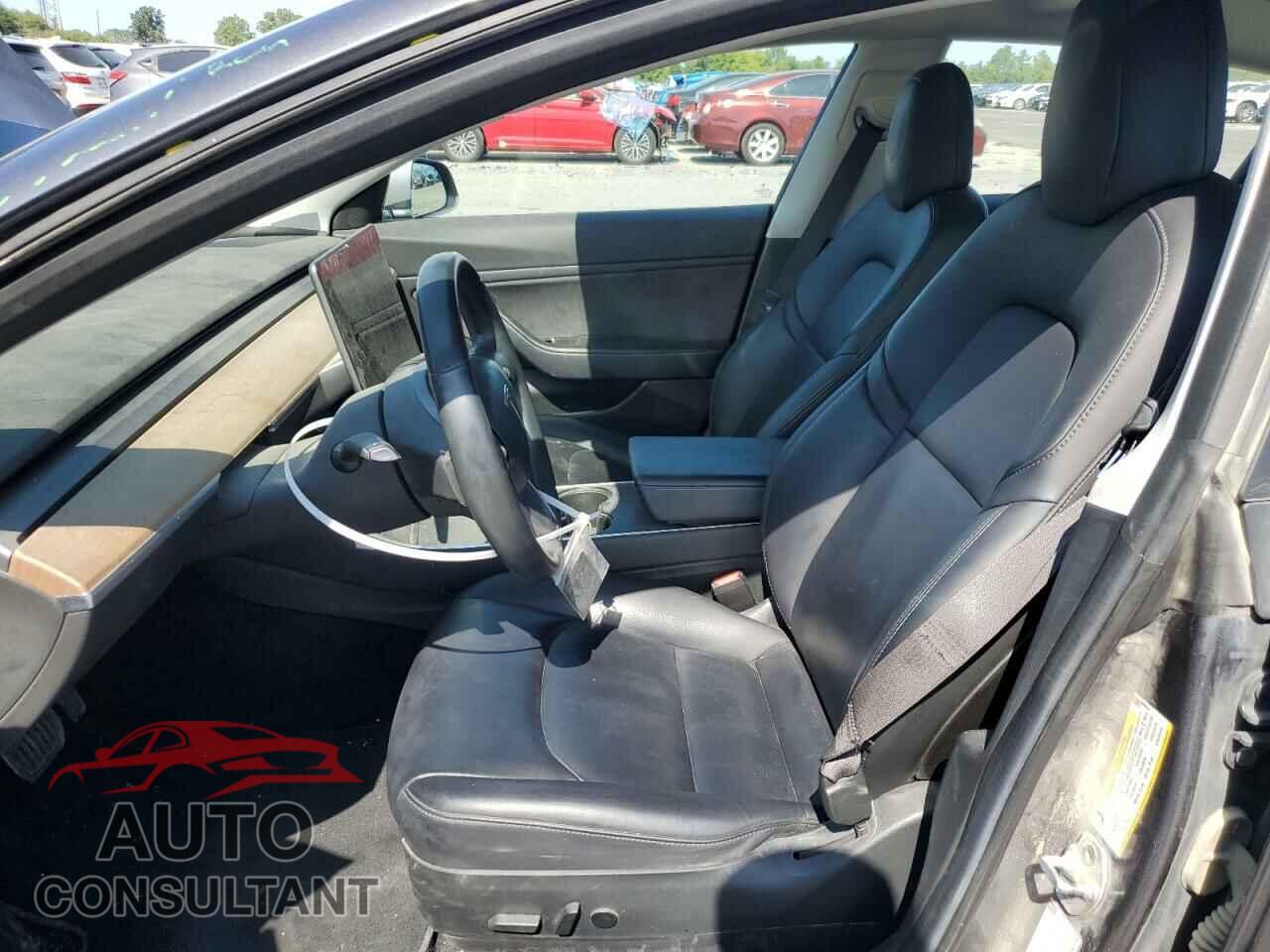 TESLA MODEL 3 2018 - 5YJ3E1EA4JF006876