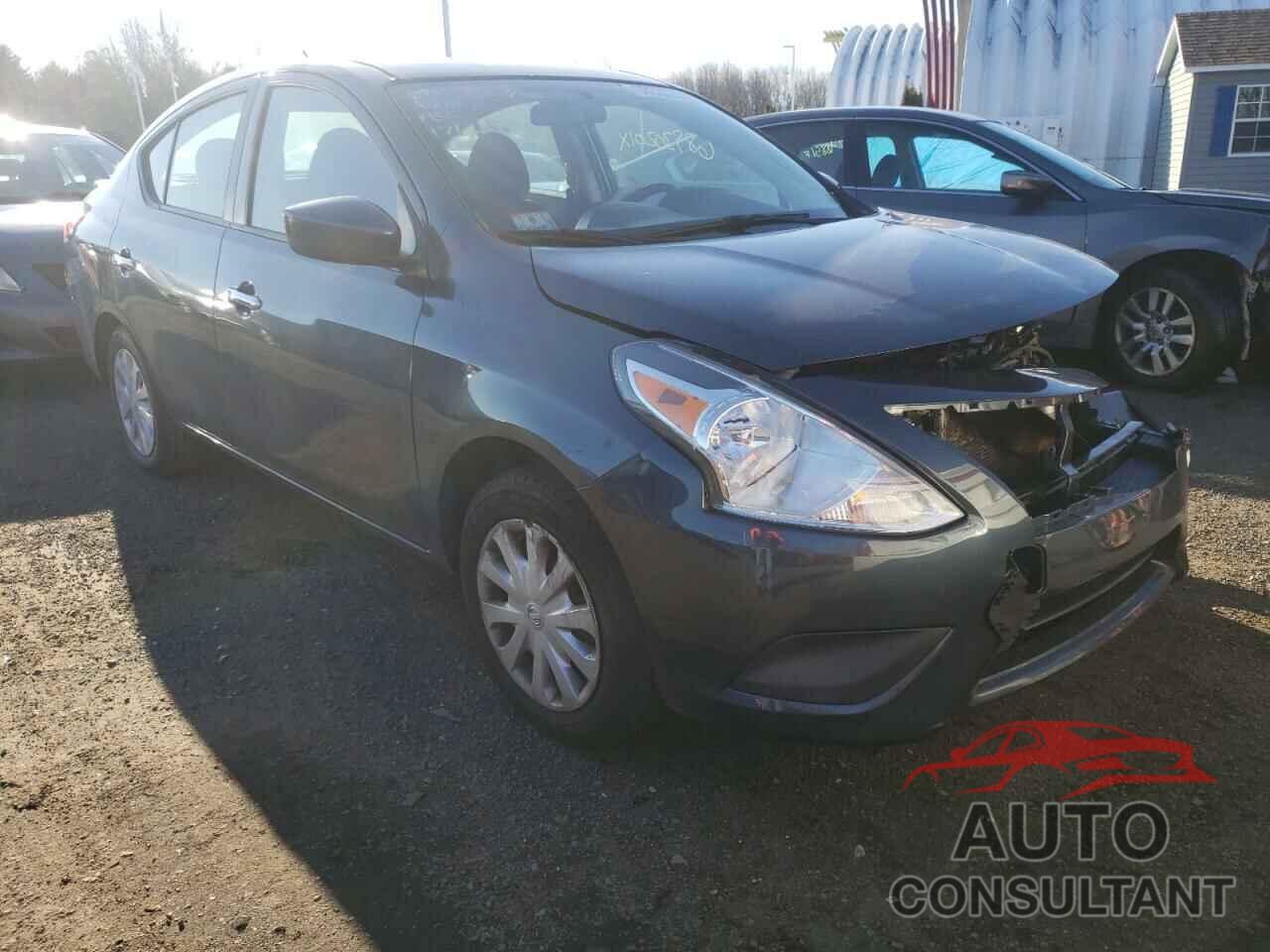 NISSAN VERSA 2017 - 3N1CN7AP8HL803563