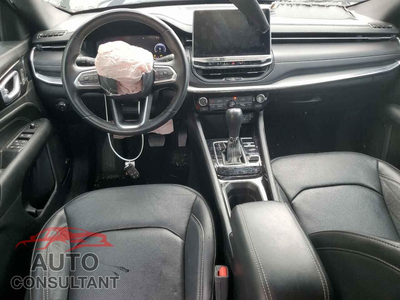 JEEP COMPASS 2022 - 3C4NJDCB8NT143361