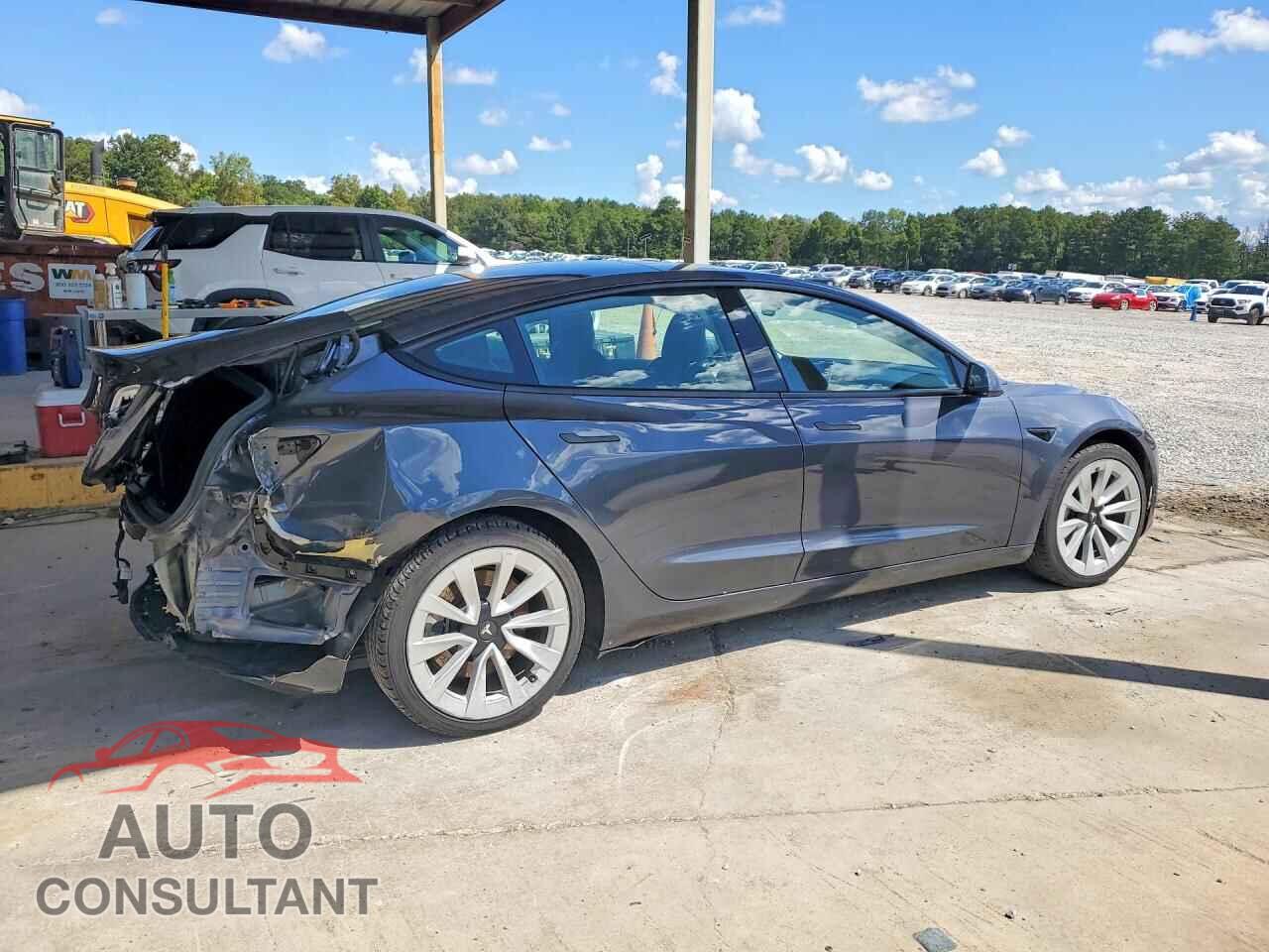 TESLA MODEL 3 2022 - 5YJ3E1EA2NF370039