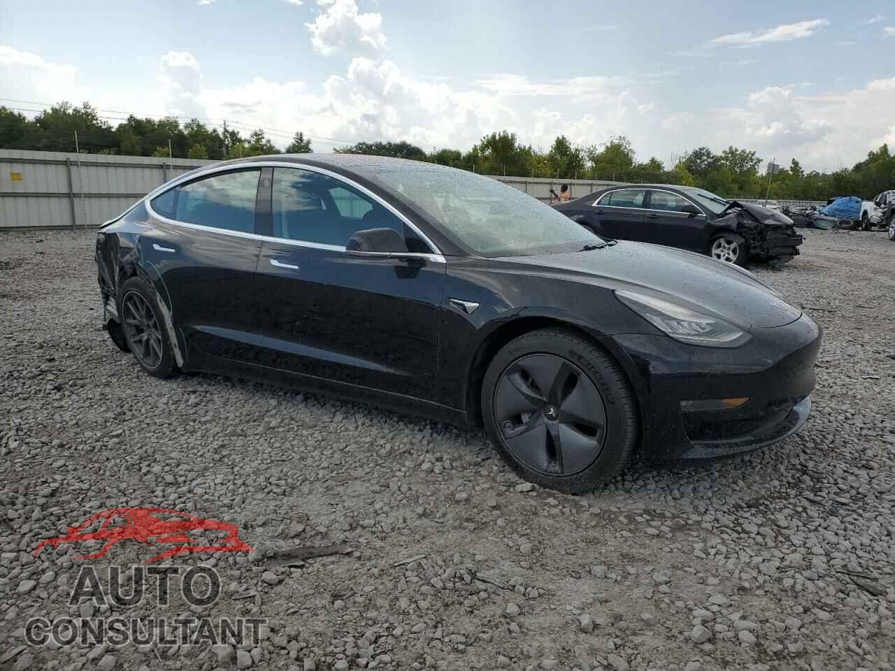 TESLA MODEL 3 2018 - 5YJ3E1EA2JF151804