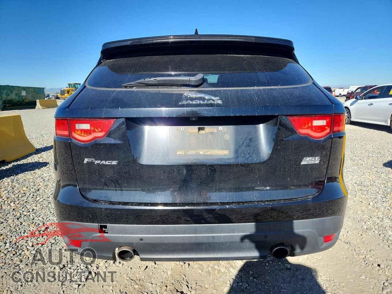 JAGUAR F-PACE 2017 - SADCK2BV8HA067872