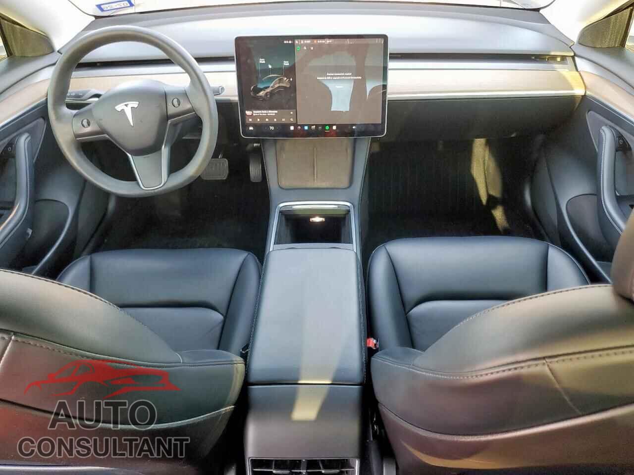 TESLA MODEL 3 2021 - 5YJ3E1EA4MF991118